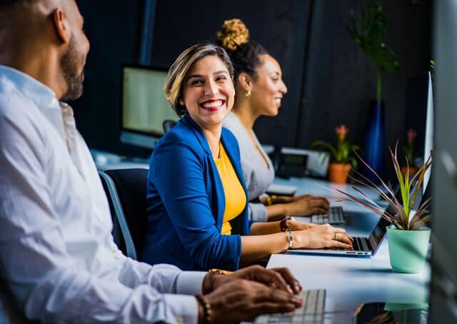 Avaliar a produtividade de um funcionário na empresa para saber se é rentável